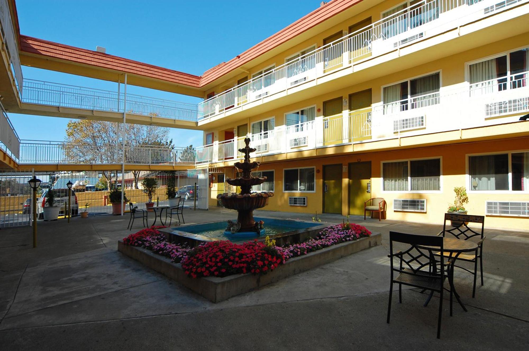 Imperial Inn Oakland Exterior photo